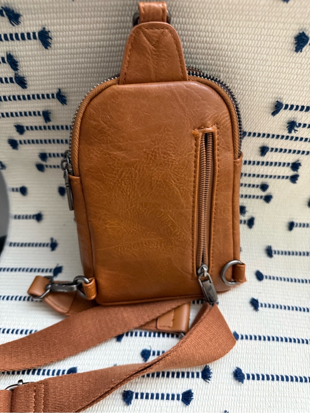 🤎 Wrangler Brown Faux Leather Crossbody Sling Bag - Picture 4 of 6